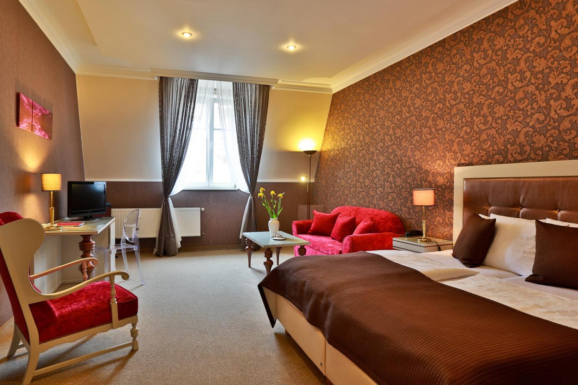 Promenada Romantic Hotel Карлови Вари Екстериор снимка