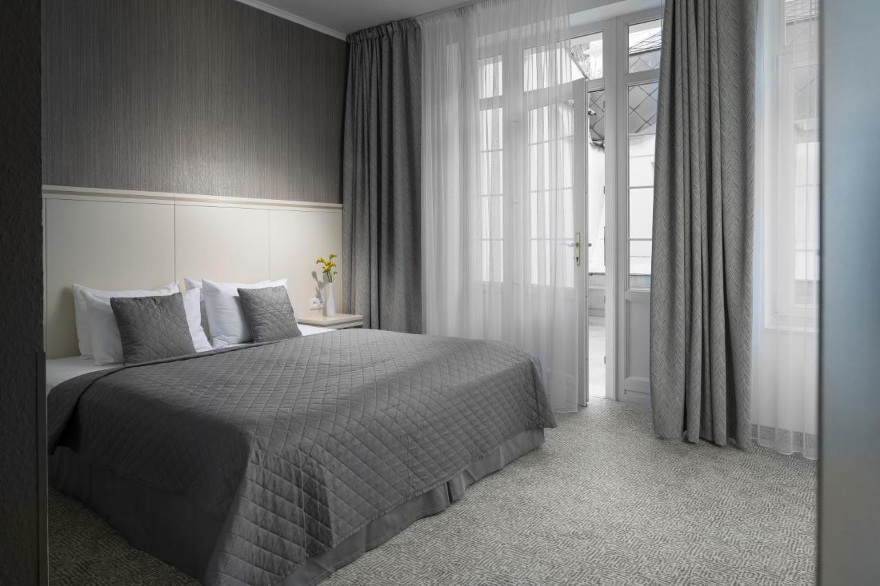 Promenada Romantic Hotel Карлови Вари Екстериор снимка