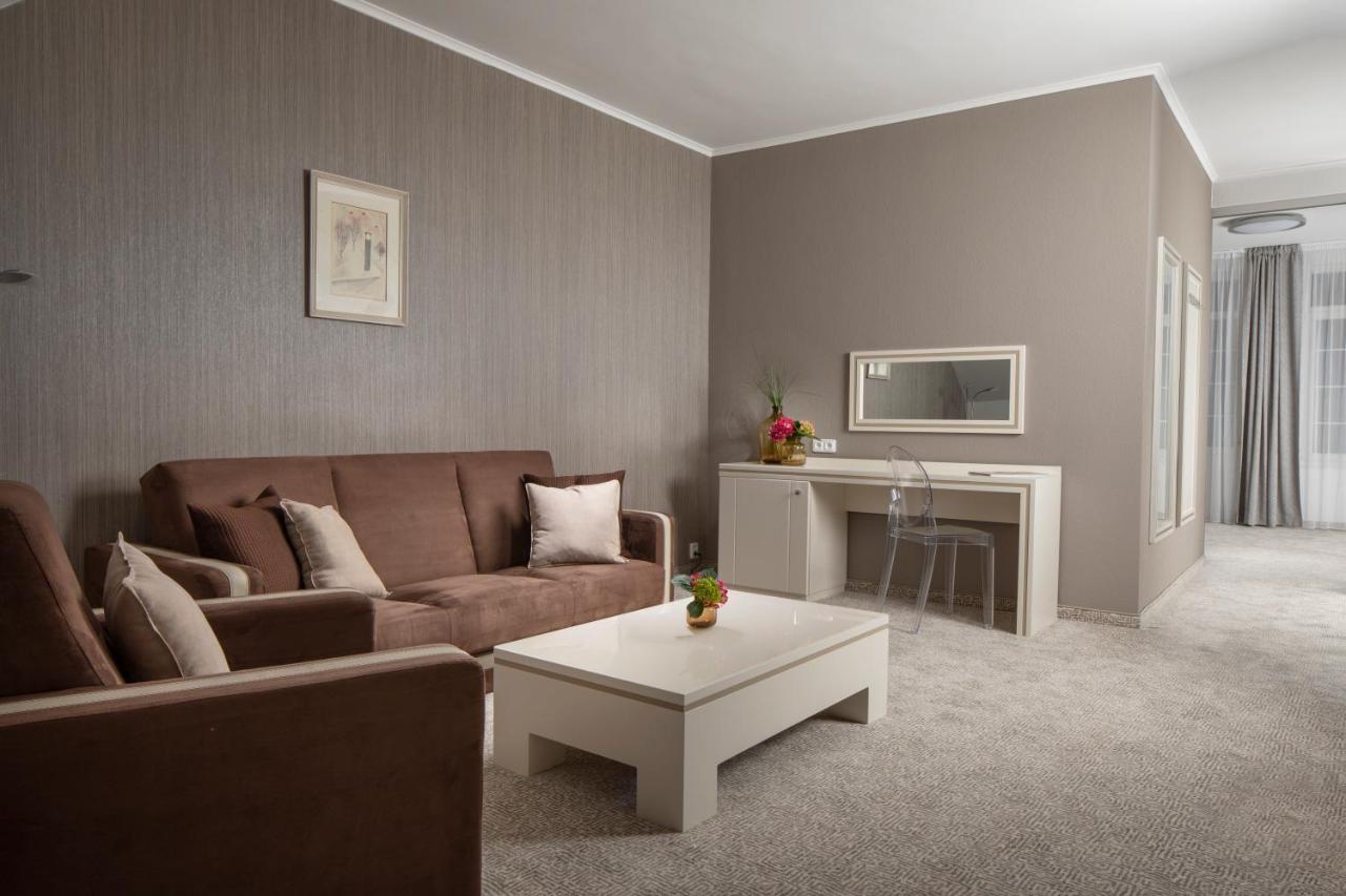 Promenada Romantic Hotel Карлови Вари Екстериор снимка